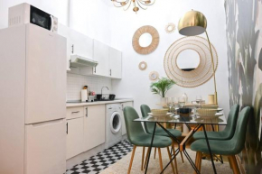 For You Rentals Vive la vida madrileña en piso temporal 2 habitaciones CER8